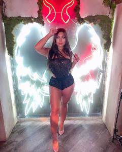 Chica busca chico en Alicante: 