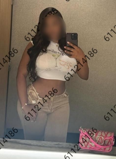 Chica busca chico en Cádiz: Chica busca chico