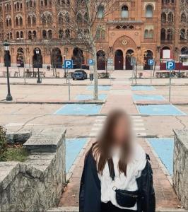 674974303: Chica busca chico en Madrid