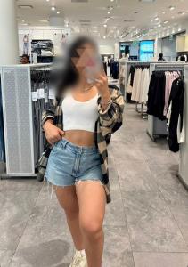 674974303: Chica busca chico en Madrid