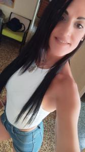 614179103: Chica busca chico en Melilla