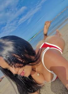 667299856: Chica busca chico en Sevilla