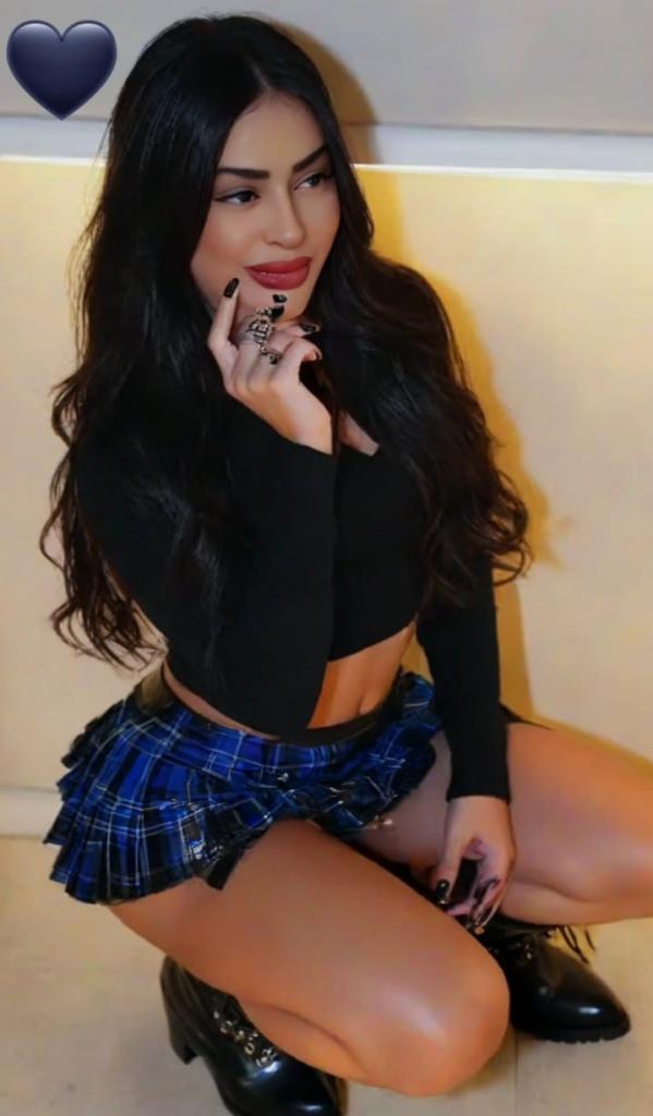 670860324: Chica busca chico en Madrid