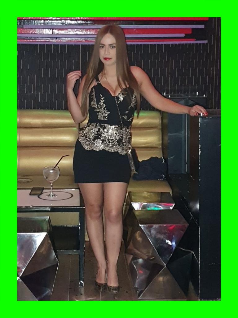 Chica busca chico en Granada: 