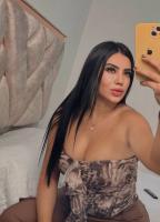 631284060: Chica busca chico en Murcia