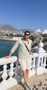 Chico busca chica en Lérida: 