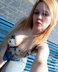 604895104: Chica busca chico en Barcelona