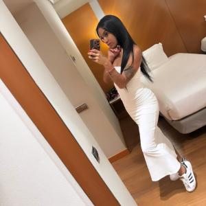 Chica busca chico en Barcelona: 