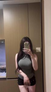 614780283: Chica busca chico en Lérida