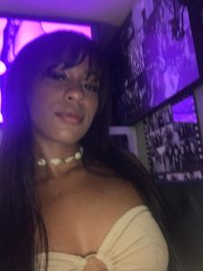 671833554: Chica busca chico en Mallorca