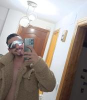 614119967: Chico busca chica en Almería