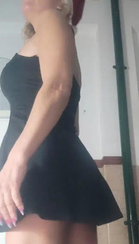 613939479: Chica busca chico en Tenerife