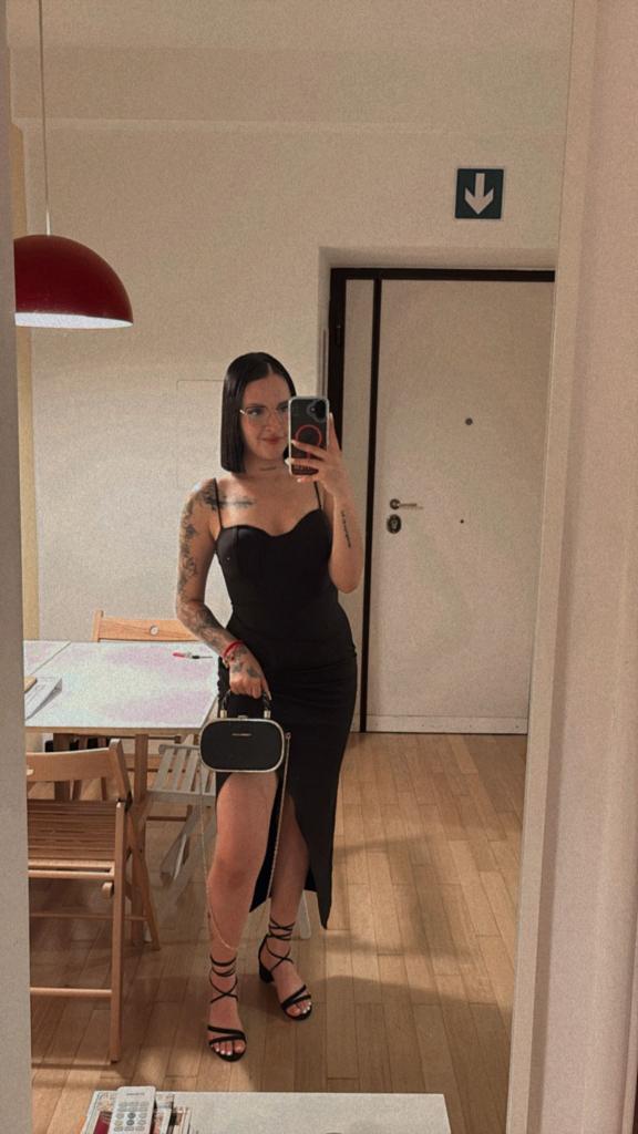 610159381: Chica busca chico en Madrid