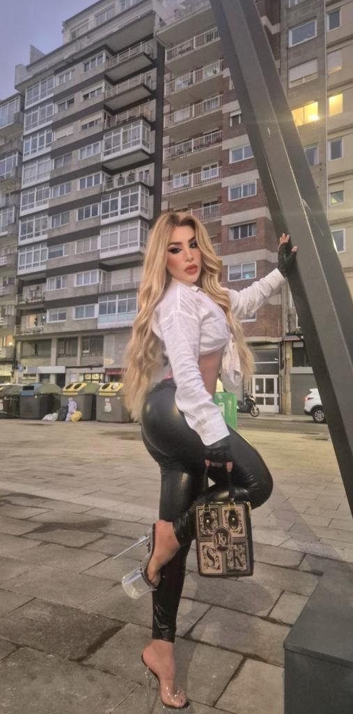 623366791: Transexual en Lugo