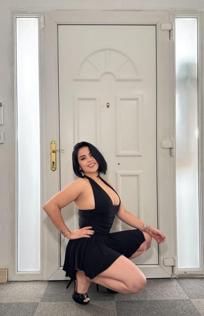 610118433: Chica busca chico en Madrid