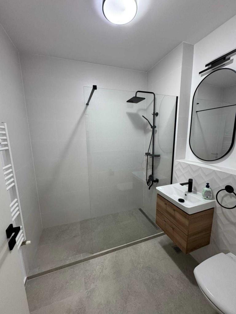 672909983:  en Alicante