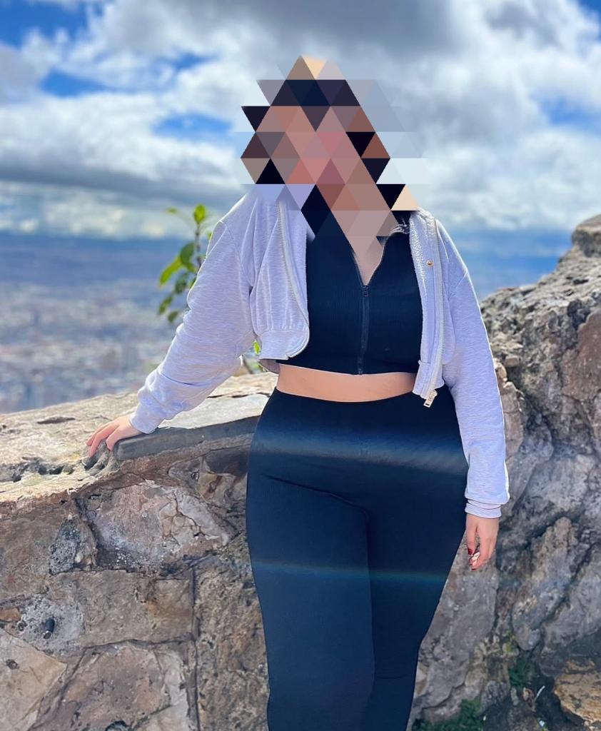 674974377: Chica busca chico en Madrid