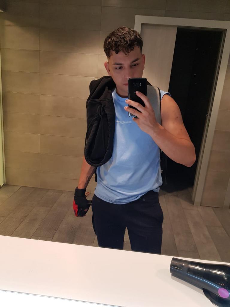 Chico busca chica en León: 