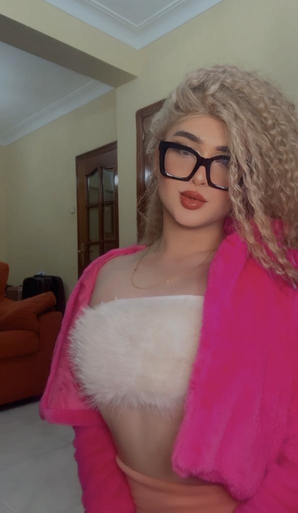 624567517: Travesti en La Coruña