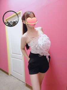 695980444: Chica busca chico en Valencia