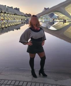 653994039: Chica busca chico en Castellón