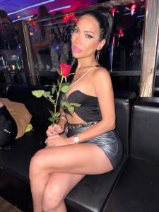 671430136: Travesti en Valencia