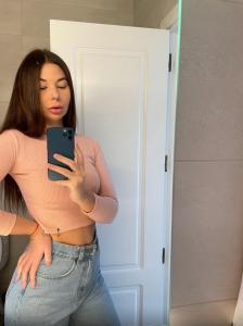 617266868: Chica busca chico en Zaragoza