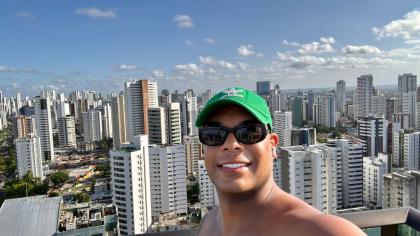 631771736: Chico busca chica en Sevilla