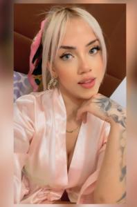 614044992: Chica busca chico en Sevilla