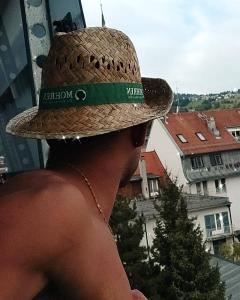 Chico busca chica en Madrid: 