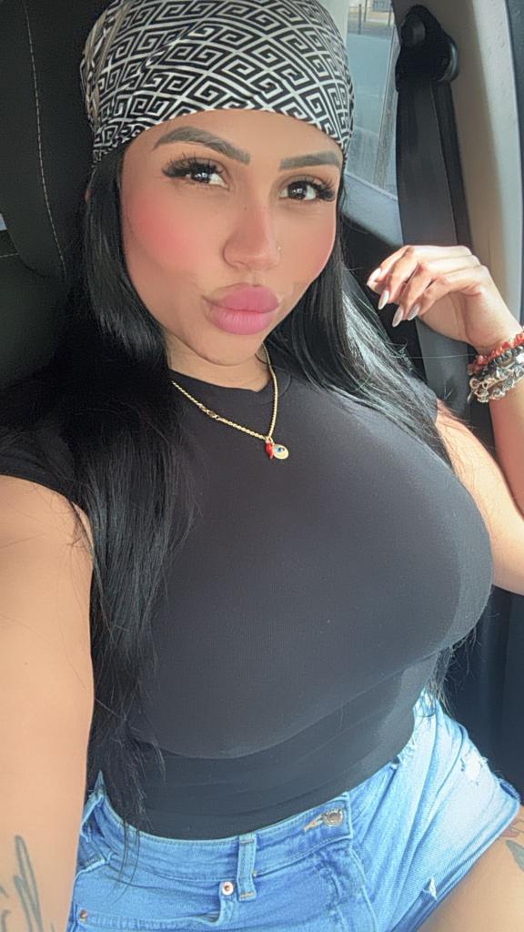 637238543: Chica busca chico en Sevilla