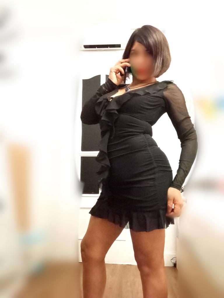 610067675: Chica busca chico en Cantabria