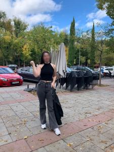 602421151: Chica busca chico en Madrid