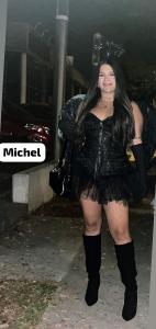 664658498: Chica busca chico en Cádiz