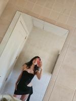 613592989: Chica busca chico en Barcelona