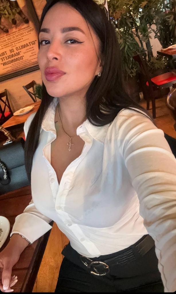 Chica busca chico en Barcelona: Chica busca chico