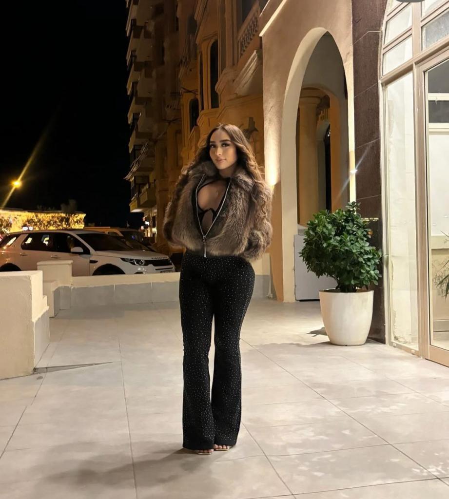 676177673: Chica busca chico en Alicante