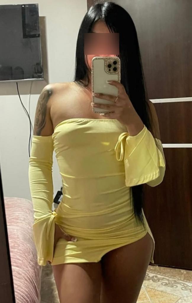 613671958: Chica busca chico en Gerona