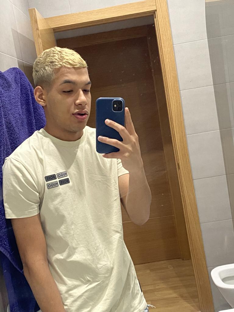 632850018: Chico busca chica en Madrid