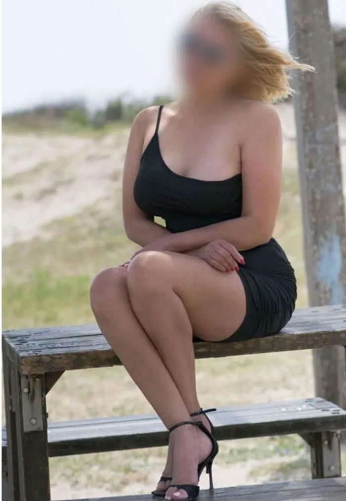 692843630: Chica busca chico en Lugo