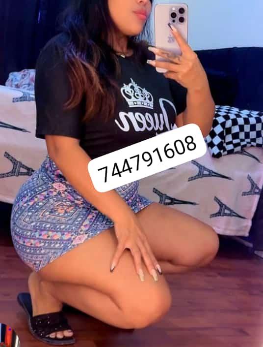 603362170: Chica busca chico en Madrid