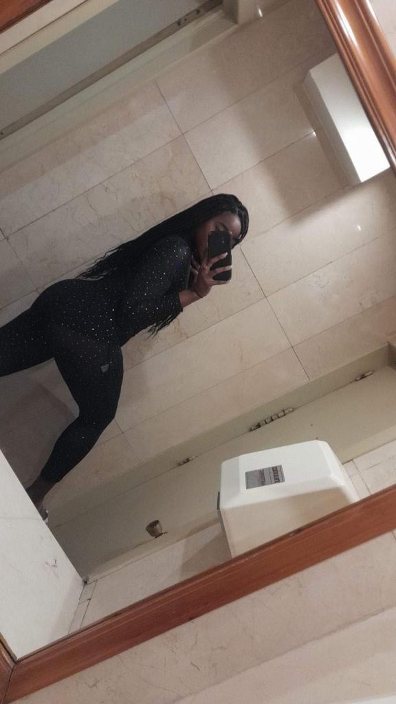 687799033: Chica busca chico en Las Palmas