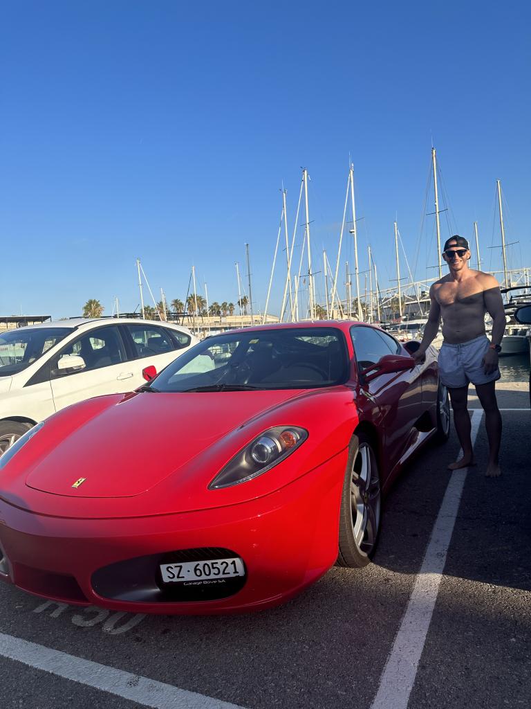 678262729: Chico busca chica en Barcelona