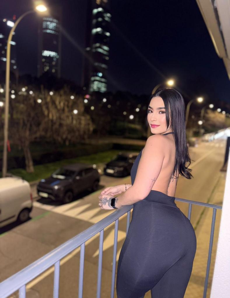 624558114: Chica busca chico en Madrid