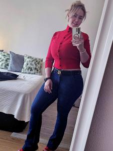 611285631: Chica busca chico en Zaragoza