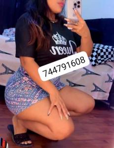 603362170: Chica busca chico en Madrid