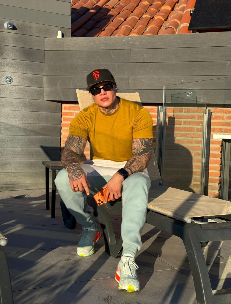 Chico busca chica en Barcelona: 