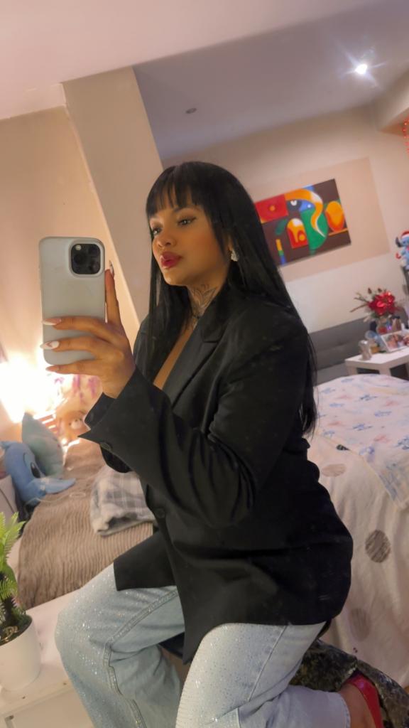 613431636: Chica busca chico en Orense