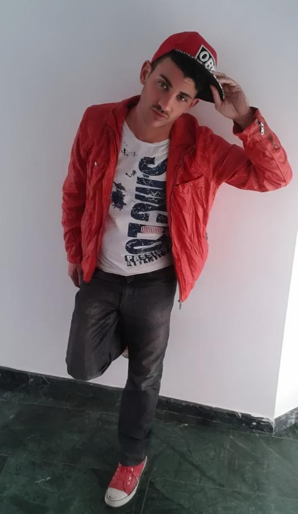 Chico busca chica en Mallorca: 