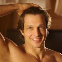 656308996: Chico busca chica en Barcelona